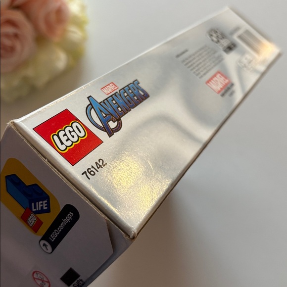 LEGO Marvel Avengers (76142) - Speeder Bike Attack - 226pcs - Black Panther - Picture 8 of 16